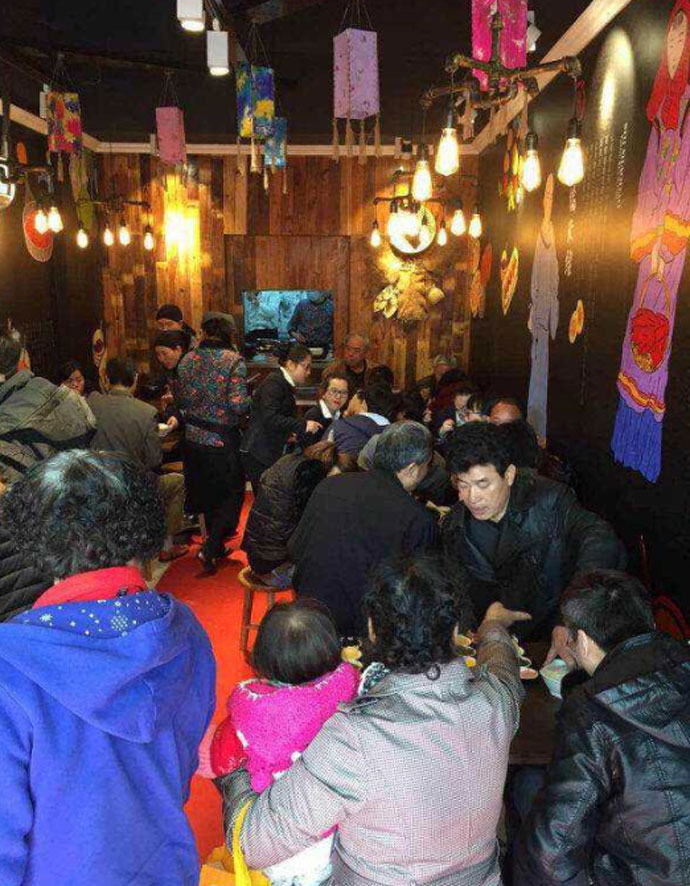 十秒到過橋米線新店開業 生意火爆